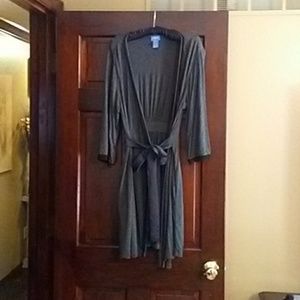 Vera Wang Robe- Basic Luxary Wrap